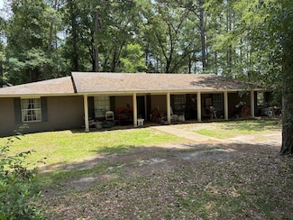 172 Timberlane Dr, Monticello, MS 39654