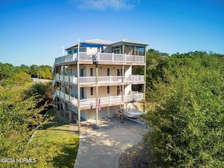 10536 Old Coast Guard Rd, Emerald Isle, NC 28594