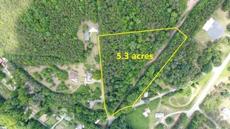 210 Edwards Rd, Landrum, SC 29356