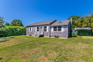 193 Old Plymouth Rd, Sagamore Beach, MA 02562