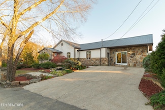 7612 Burleson Rd, Knoxville, TN 37920