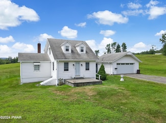 1262 Beech Grove Rd, Prompton, PA 18456
