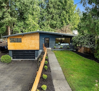 18038 Wallingford Ave N, Shoreline, WA 98133