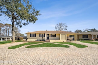2454 Cedar Shores Cir, Jacksonville, FL 32210