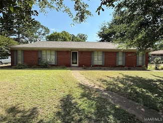 203 Marian Dr, Prattville, AL 36066