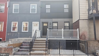 2702 S Marshall St, Philadelphia, PA 19148