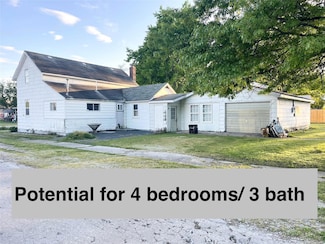 209 E 1st North St, Mount Olive, IL 62069