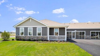 1095 Savannah Ln, Pingree Grove, IL 60140