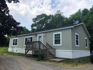 30 Adams Rd, Kittery, ME 03904