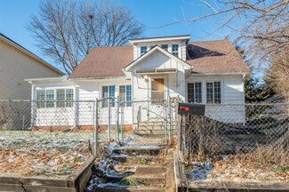 3714 Cornell St, Des Moines, IA 50313