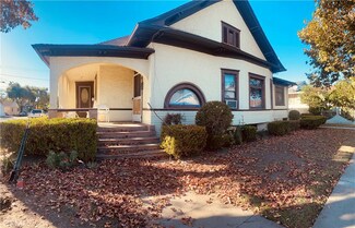 532 S Sycamore St, Santa Ana, CA 92701