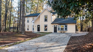 7156 Whitfield Dr, Riverdale, GA 30296