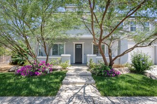 2288 N Bliss Ave, Fresno, CA 93727