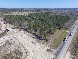 corner Us-287 and I69 Loop, Corrigan, TX 75939