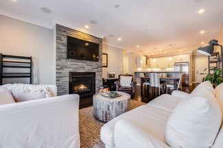 637 E 1st St Unit 304, Boston, MA 02127