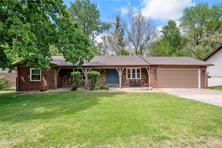 115 Northlane Dr, Glen Carbon, IL 62034