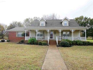 838 W Thomas St, Brownsville, TN 38012