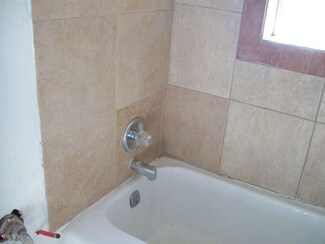 702 S 9th Place, Phoenix, AZ 85034