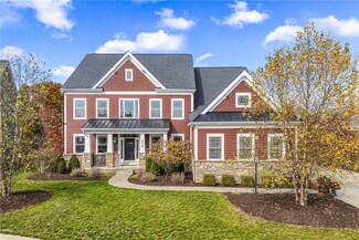 235 Pine Crest Ct, Gibsonia, PA 15044