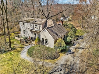 65 Hickory Ln, Bedford, NY 10506