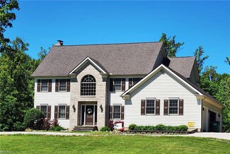 5270 Chadwick Rd, Madison, OH 44057