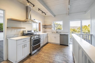 734 Loma Prieta Dr, Aptos, CA 95003