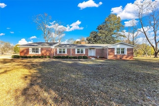 890 Weoka Rd, Wetumpka, AL 36092