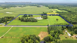 10498 E Saumer Rd, Alban, WI 54473