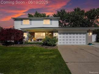 34126 Dryden Dr, Sterling Heights, MI 48312