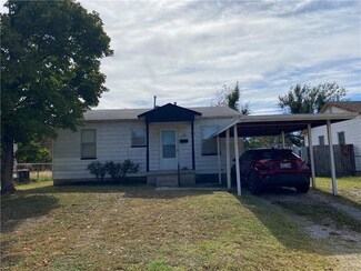 6112 NW 54th St, Oklahoma City, OK 73122