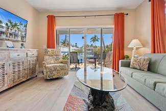 7031 Harbor Village Dr, Marathon, FL 33050