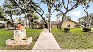 162 Lone Oak St, Seguin, TX 78155