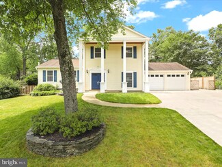 7903 Double Creek Ct, Springfield, VA 22153