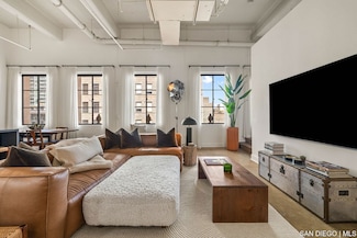 950 6th Ave Unit 541, San Diego, CA 92101