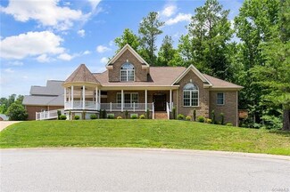 11300 Brickshire Ct, Providence Forge, VA 23140