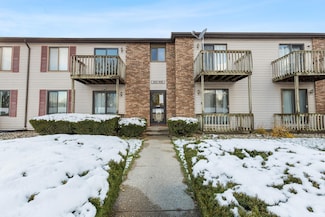 609 Clarinet Blvd E, Elkhart, IN 46516