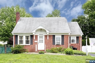 16 Merritt Ave, Dumont, NJ 07628