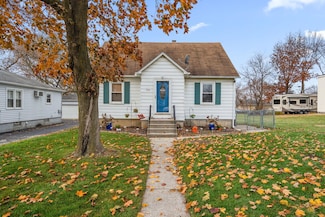 1710 Vernon St, Schererville, IN 46375