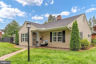 205 Estherton St, Harrisburg, PA 17110