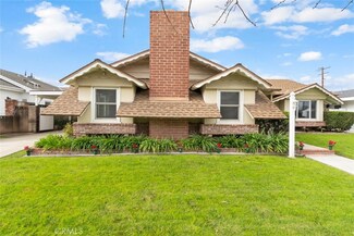 12371 Wembley Rd, Los Alamitos, CA 90720