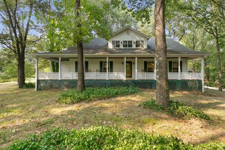 169 Braxton Craig Ln, Gadsden, TN 38337
