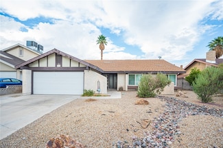 6616 Treadway Ln, Las Vegas, NV 89103