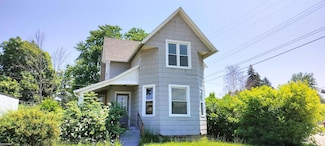 1212 10th St, Port Huron, MI 48060
