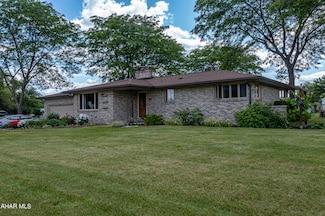 140 Lorimar Ln, Duncansville, PA 16635