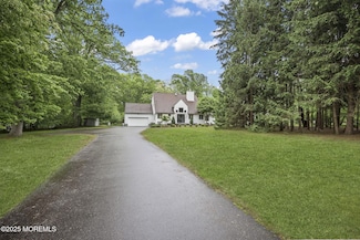 164 Lemon Rd, Farmingdale, NJ 07727
