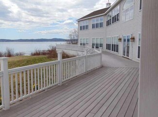 One Longford Strand Ln, Searsport, ME 04974