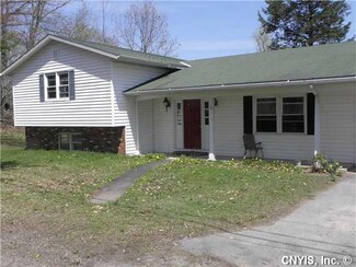 6 Kiblin Shores Cir, Pulaski, NY 13142