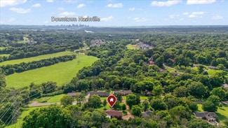 237 Craigmeade Dr, Nashville, TN 37214