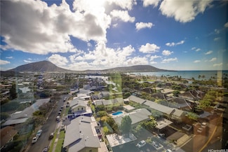 250 Kawaihae St Unit 8D, Honolulu, HI 96825