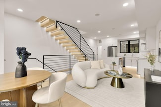 503 L St NE Unit B, Washington, DC 20002